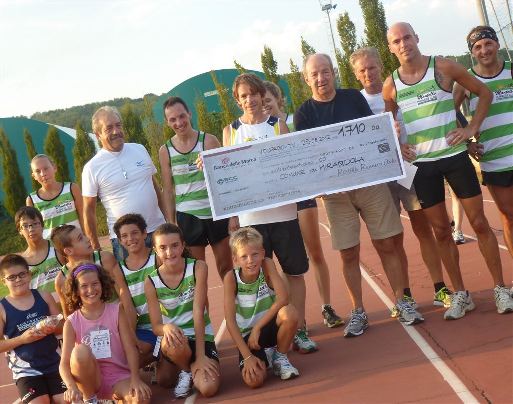 volpago_montello_runners_club_con_assegnob.jpg